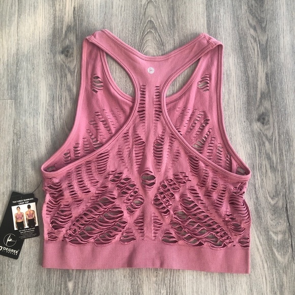 90 Degree By Reflex Cutout Cropped Seamless Top - Picture 3 of 15